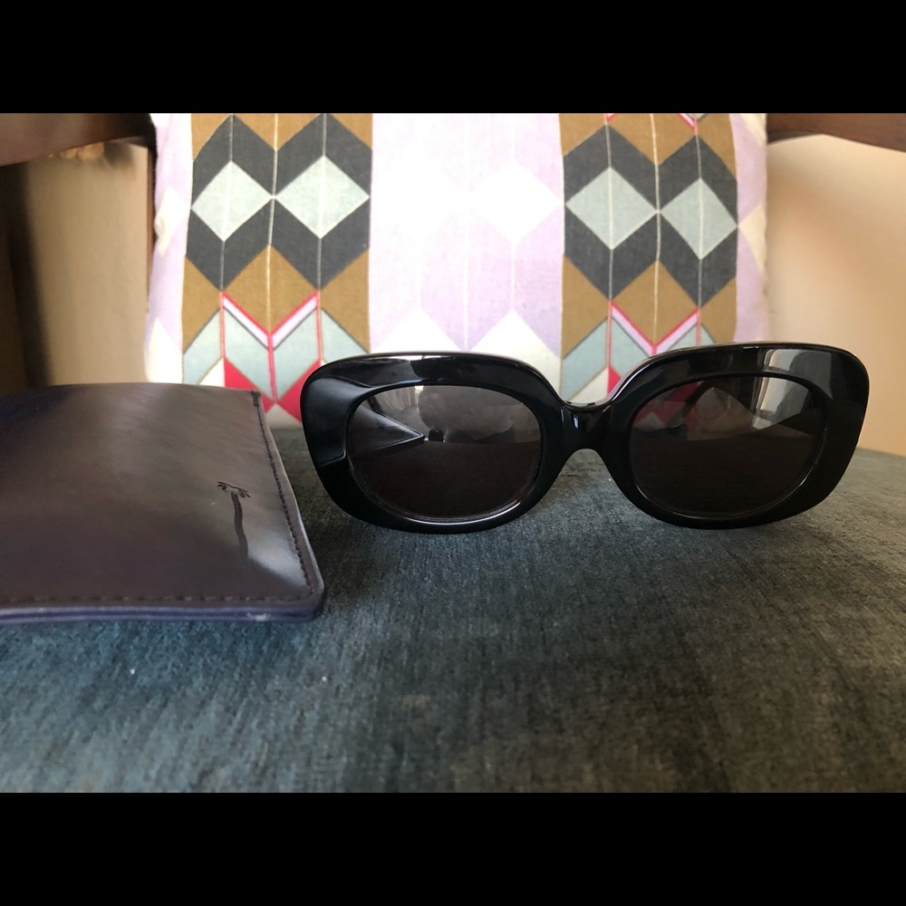 LA Designer sunglasses-New with tags